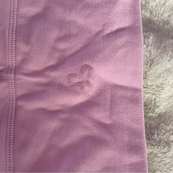 TNA butter biker shorts  size S PINK - Picture 2 of 3